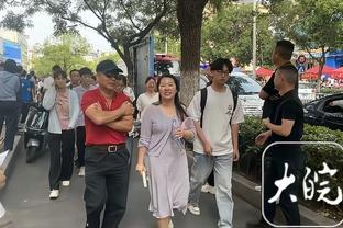 卡莱尔：今晚我们的比赛非常丑陋 这是不可接受的